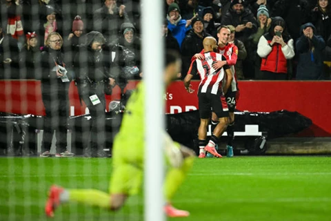 نيوكاسل يتقدم على مانشستر يونايتد في سباق ضم "صلاح الصغير"